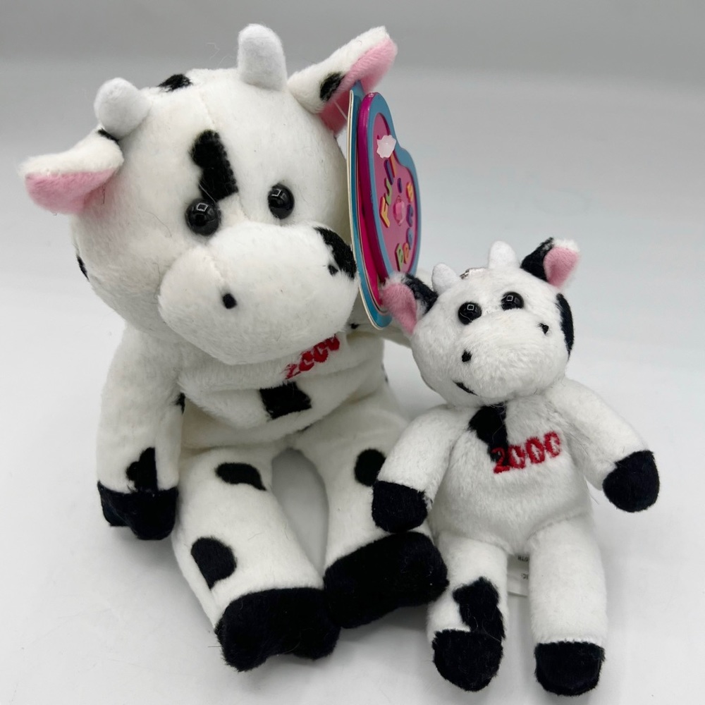 Vintage 1999 Avon Birthstone Full O' Beans Clara the Cow Baby Key Ring Plush Set